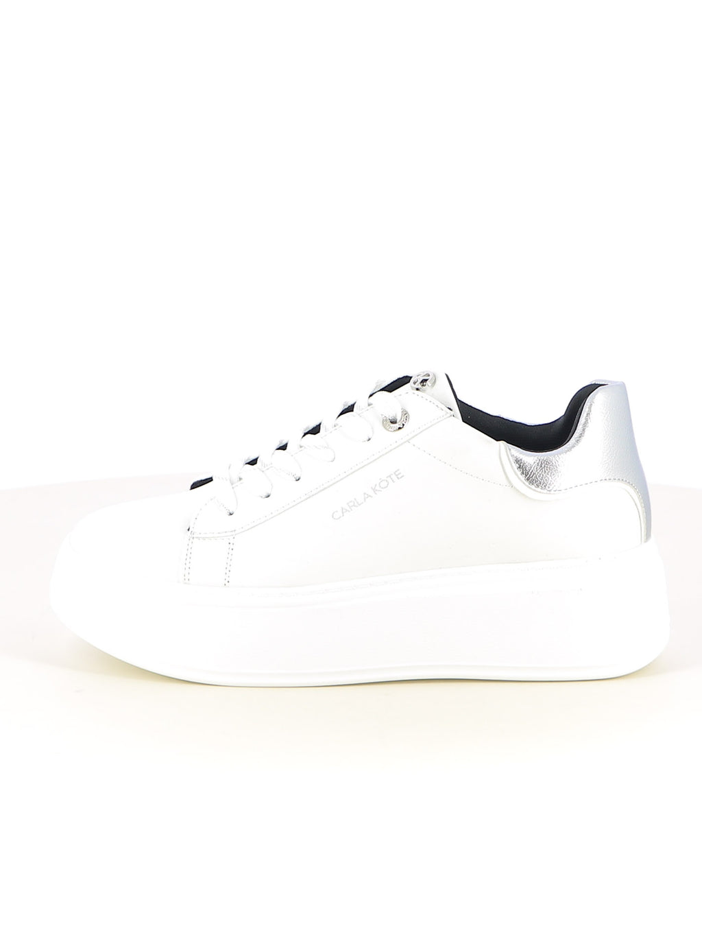 Sneakers stringate donna CARLA KOTE X33-4K bianco argento | Costa Superstore